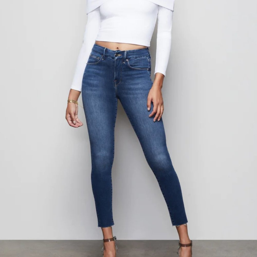 NWT Good American | Good Waist Crop Raw Edge